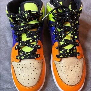 Air Jordan 1 Mid SE(Special Edition) Volt/Black/Vivid Orange